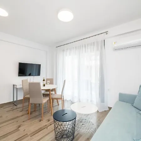 морска къща селин Lejlighed Ofrínion