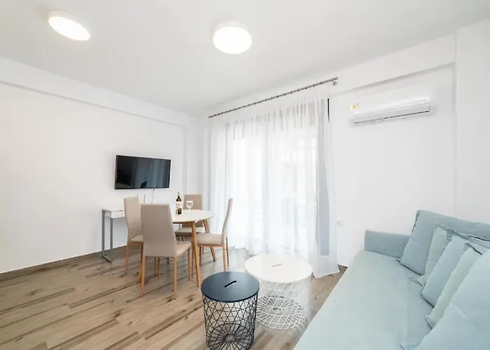 морска къща селин Apartament Ofrínion